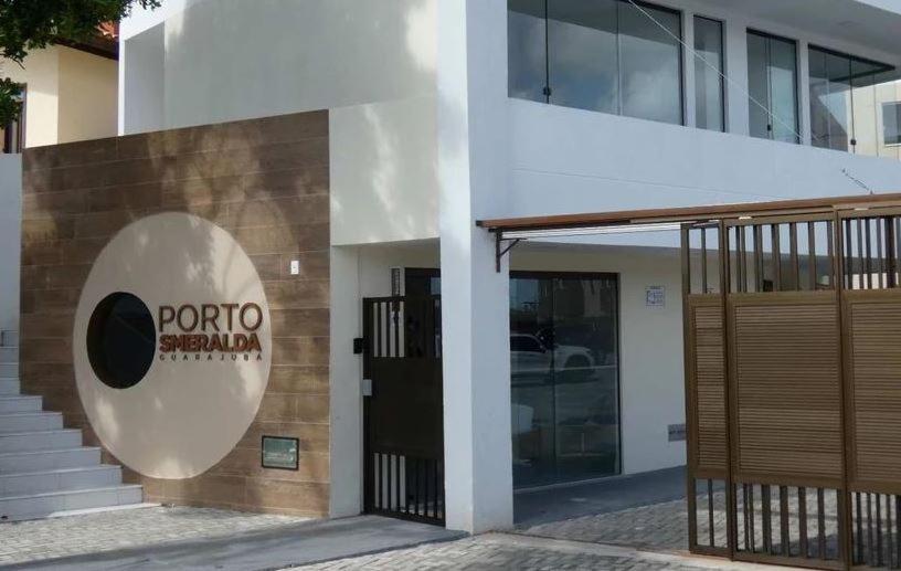 Apto Guarajuba Praia Condominio Porto Smeralda-100 Metros Da Praia Extérieur photo