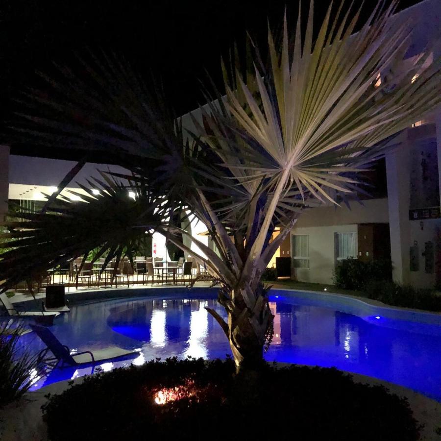 Apto Guarajuba Praia Condominio Porto Smeralda-100 Metros Da Praia Extérieur photo