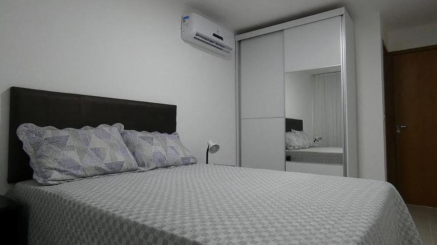 Apto Guarajuba Praia Condominio Porto Smeralda-100 Metros Da Praia Extérieur photo